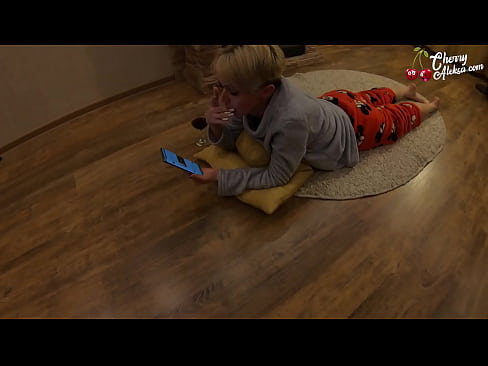 ❤️ Luda plavuša sisa ogroman kurac sisa i poskakuje na njemu - analni seks Analni video kod nas hr.redpornpictures.ru ☑